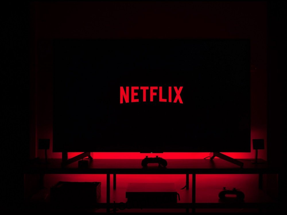 Assistir Netflix em uma TV não inteligente